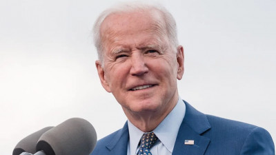 Байден заявил об уничтожении главаря ИГИЛ* в Сирии