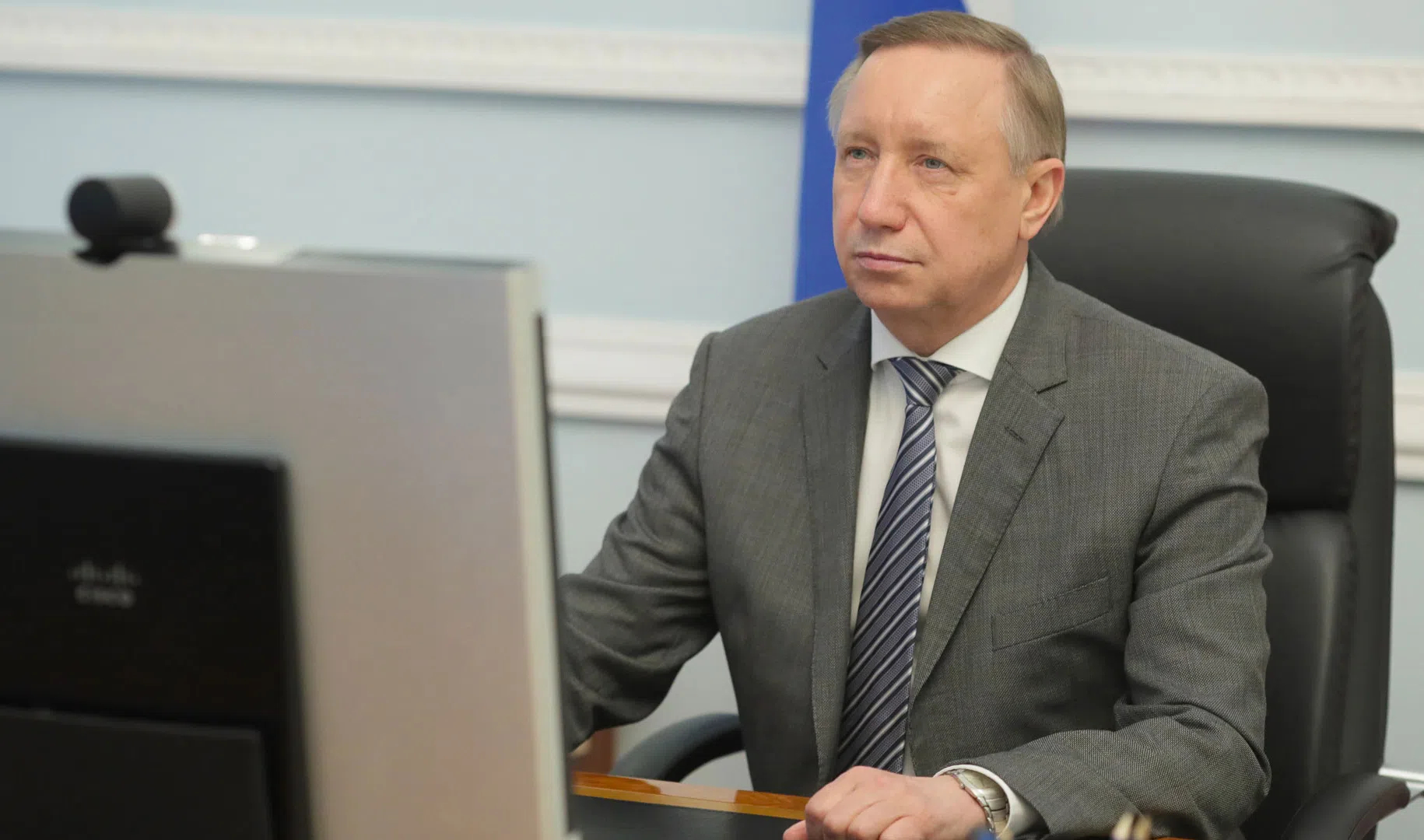 Александр Беглов утвердил форму электронного сертификата на социальные услуги для петербуржцев