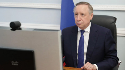 Александр Беглов ревакцинировался от коронавируса