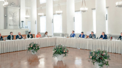 Александр Беглов: Наша задача – не только сохранить, но и увеличить рабочие места