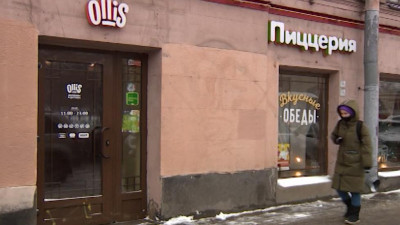 Эксперт рассказал, почему в Петербурге закрываются сети Ollis и «Две Палочки»