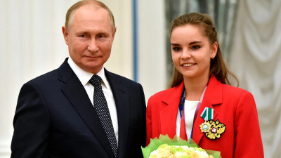 Владимир Путин отметил недосягаемое мастерство гимнастки Дины Авериной