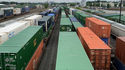 Новый сухопутный контейнерный сервис соединил Китай и Россию