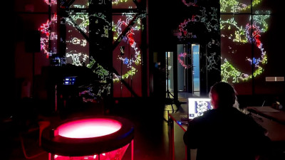 На Новой сцене Александринки покажут написанную нейросетью «Добрую сказку»