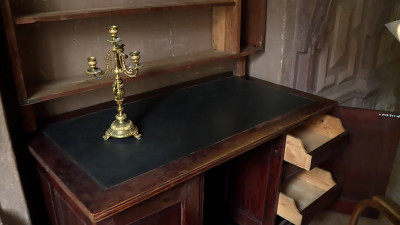 В «Полутора комнатах» объяснили концепцию новой выставки с личными вещами Бродского