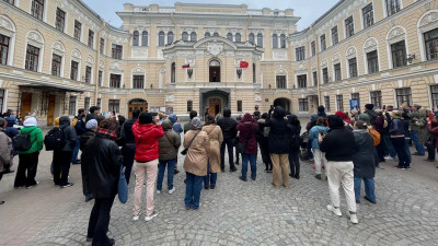 В Петербурге стартовали воскресные концерты «Императорский полдень»