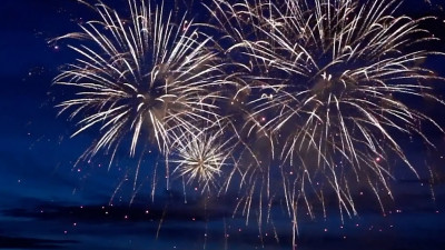 Команду пиротехников из Сербии признали лучшей на Фестивале огня в Петербурге