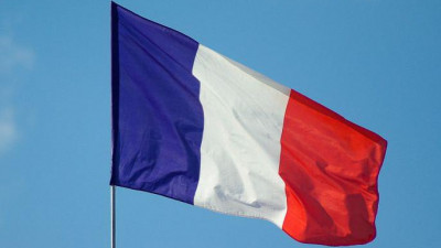 Франция планирует нанести удар по Сирии