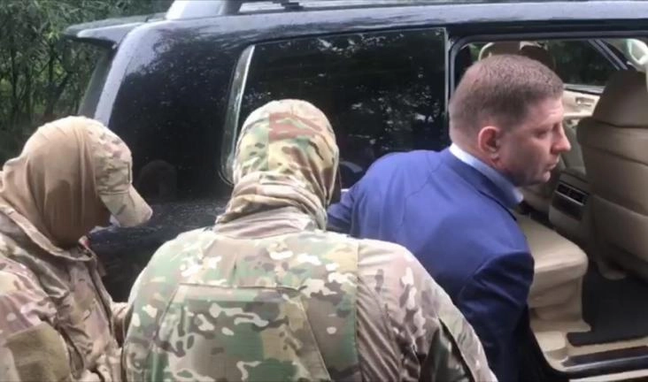 Адвокат Сергея Фургала обжаловал арест губернатора - tvspb.ru