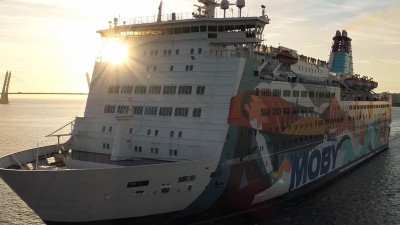 Паром «Принцесса Анастасия» не отправится в круизы до конца лета