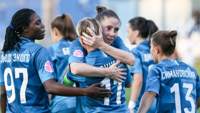 Женский «Зенит» одержал свою первую победу
