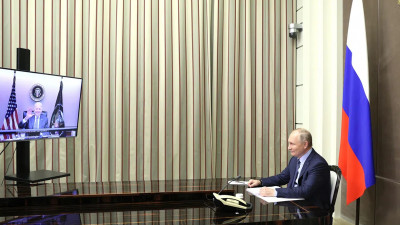 Путин и Байден обсудили двусторонний диалог по вопросам стратегической стабильности