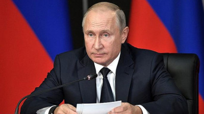 Путин поручил начать разработку новейшего вооружения