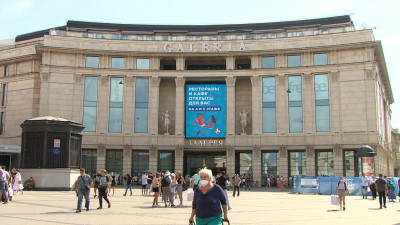 Крупнейший пункт вакцинации в городе откроют в ТЦ «Галерея» в понедельник
