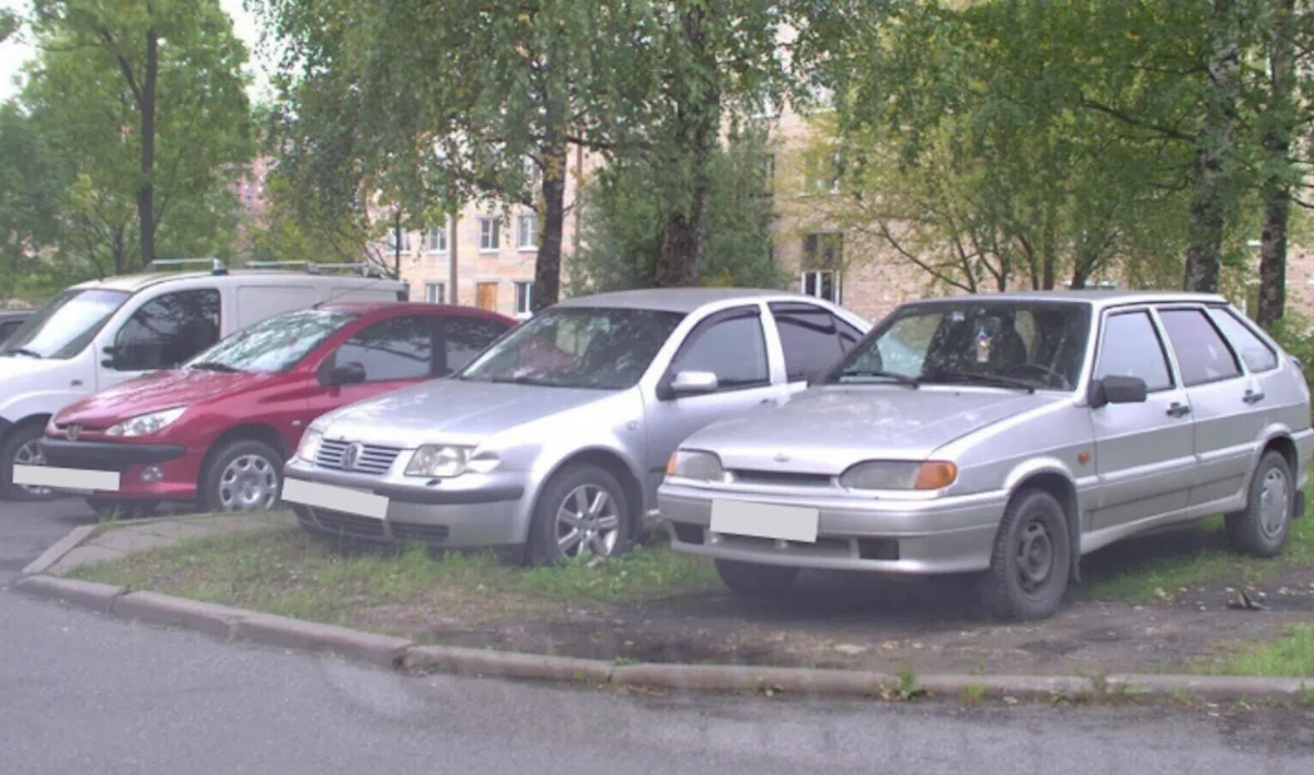 В Петербурге нарушителей парковки оштрафовали более чем на 2 млн рублей - tvspb.ru