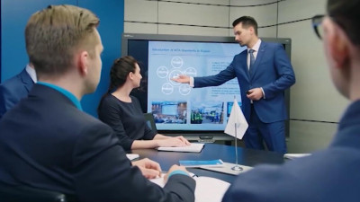 «Газпром» намерен продать акции дочерних компаний