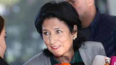 Президент Грузии: Тбилиси пока не готов сотрудничать с Москвой