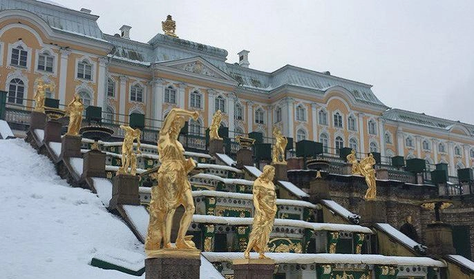 Мединский: Петергоф стал самым популярным музеем России - tvspb.ru