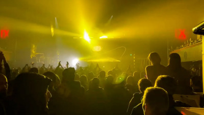 «Гигант-холл» закрыли в Петербурге после проигнорировавшего COVID-правила концерта «Алисы»