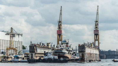 Плавдоки предприятий убрали из условного реестра «Роскошного водного транспорта»