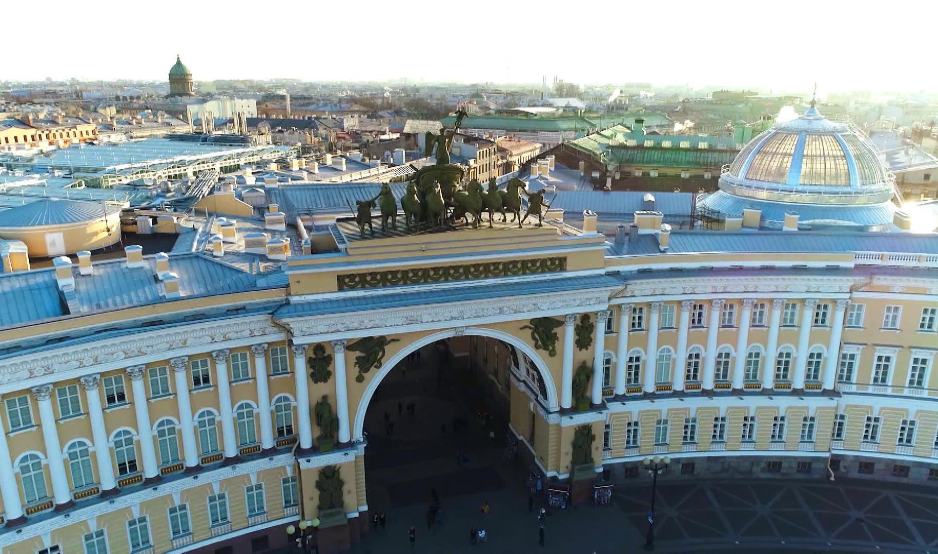 Вячеслав Макаров поздравил петербуржцев с Международным Днем музеев