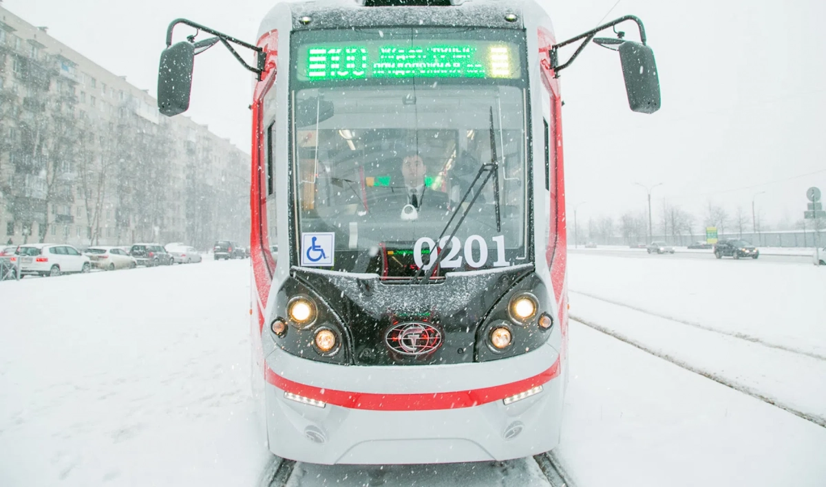 «Горэлектротранс» закупает 57 новых низкопольных трамваев - tvspb.ru