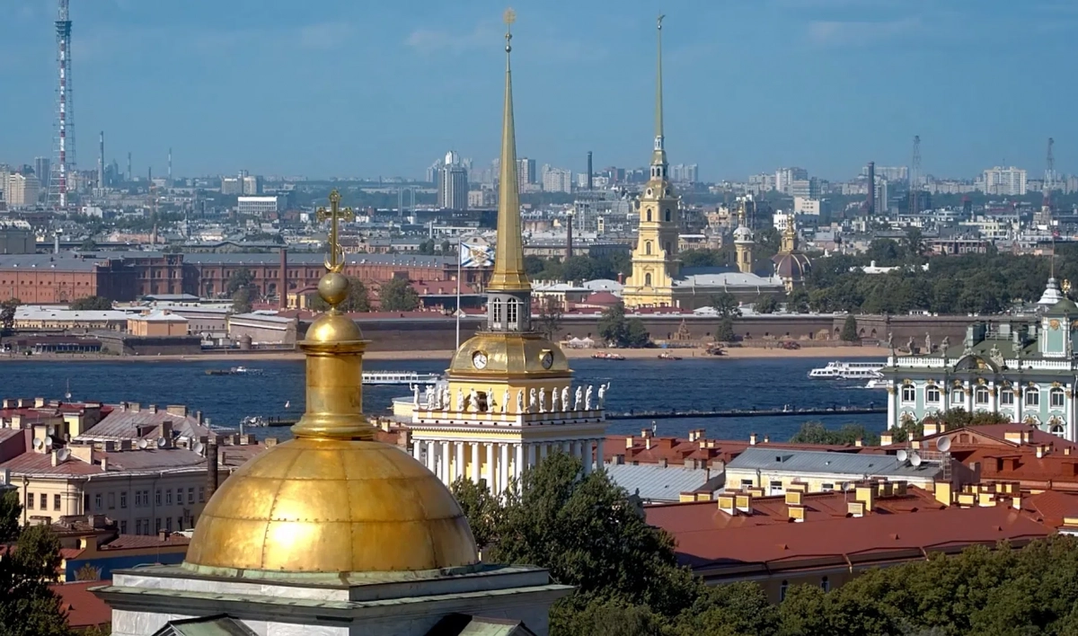 За первые шесть месяцев 2021 года Петербург принял больше туристов, чем в 2020 году - tvspb.ru