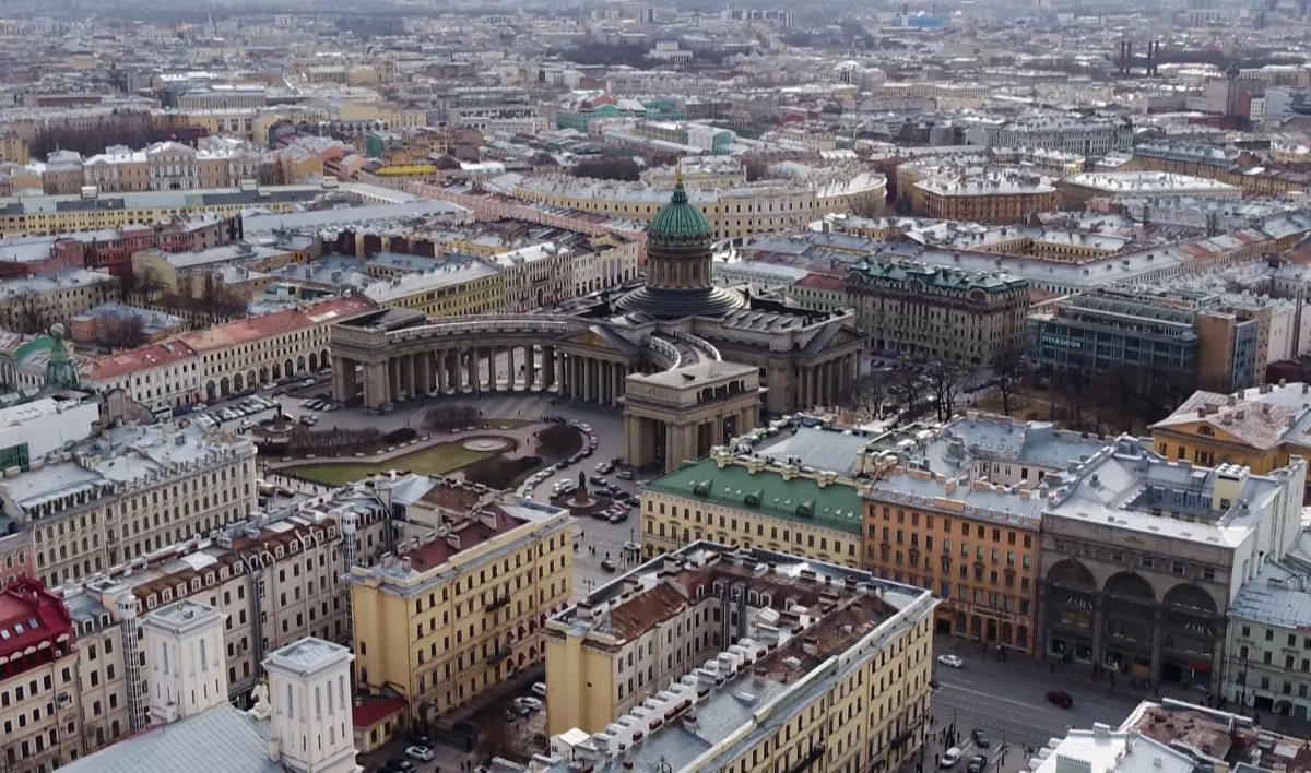 Петербург вошел в топ-15 российских регионов по уровню зарплат | Телеканал  Санкт-Петербург