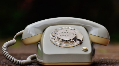 Владимир Путин и Ангела Меркель поздравили друг друга с 75-летием Победы над фашизмом