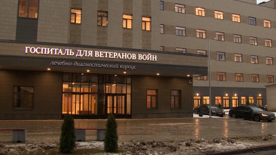 В Госпитале для ветеранов войн открылся реабилитационный центр для горожан, перенесших тяжелую форму COVID-19