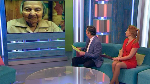 Знак отличия за благодеяния: 98-летняя петербурженка Зинаида Корнева получила награду за помощь врачам