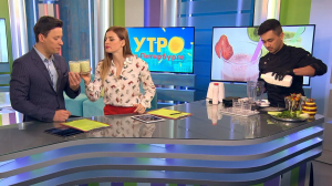 Кефирный коктейль: лёгкий и питательный. Учимся готовить в прямом эфире