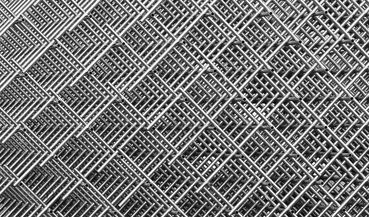 В ЛЭТИ разработали эффективную и недорогую технологию обработки тонких металлов - tvspb.ru