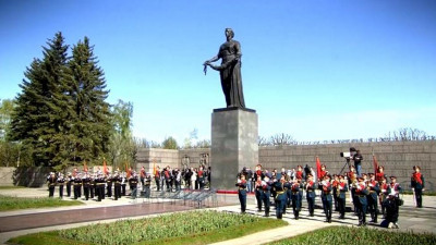 Торжественно-траурная церемония, посвященная Дню Победы