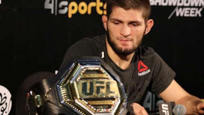 Путин собирается встретиться с Нурмагомедовым