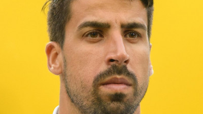 Полузащитник «Ювентуса» Хедира может перейти в «Зенит»