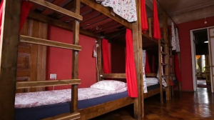Как гостиничный бизнес Петербурга отреагировал на запрет хостелов в жилых домах