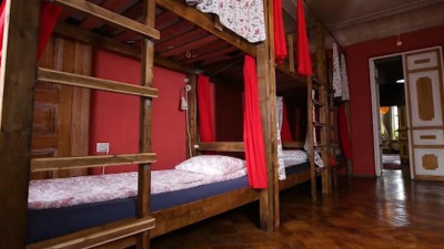 Число постояльцев нелегального хостела в Ленобласти, заразившихся COVID-19, возросло до 123