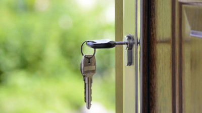 На жилье для молодых семей Петербурга город выделил полмиллиарда рублей