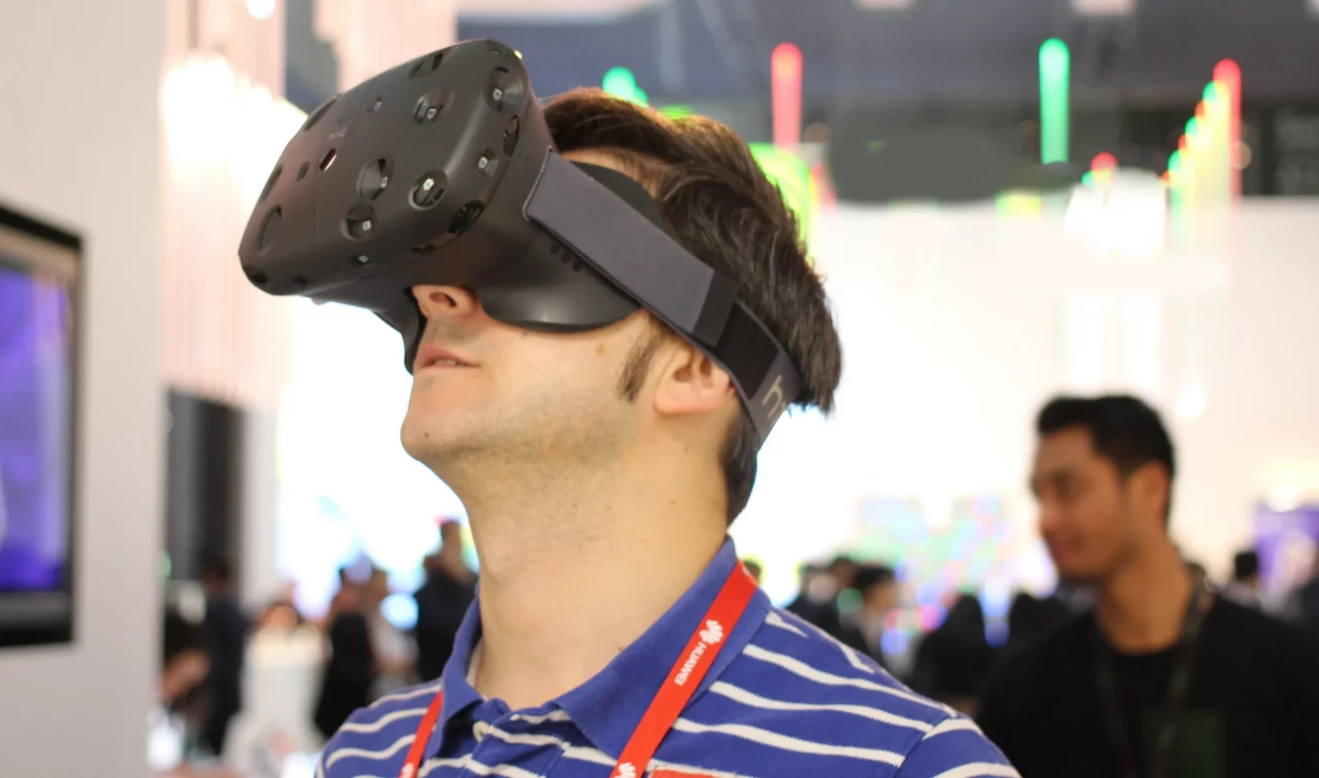 В Петербурге запускают социальный проект «Музей приходит к нам в VR» - tvspb.ru