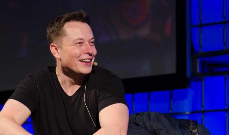 Двойные стандарты: Илон Маск прокомментировал самовозгорание Tesla - tvspb.ru