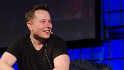 Двойные стандарты: Илон Маск прокомментировал самовозгорание Tesla