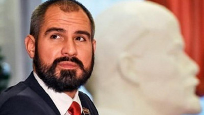 Максим Сурайкин зарегистрирован кандидатом в президенты России