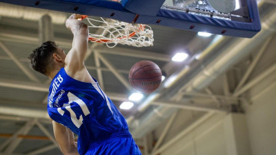 Баскетбольный «Зенит» остается лидером турнирной таблицы Лиги ВТБ