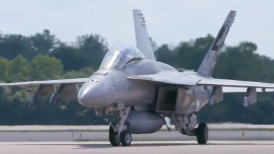 Беспилотник впервые в истории авиации дозаправил другой самолет в воздухе