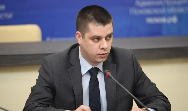 Вице-губернатора Псковской области задержали за крупную взятку - tvspb.ru