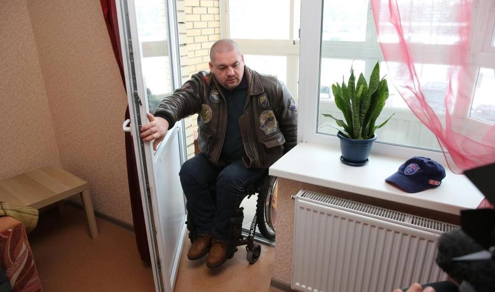 Обманутому спецназовцу-инвалиду предоставили квартиру в Петербурге - tvspb.ru
