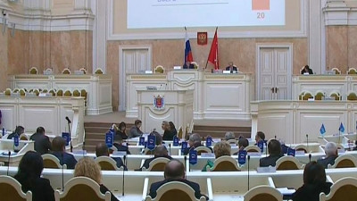 На заседании ЗакСа рассмотрят изменения в инвестиционное законодательство