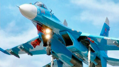 Су-27 прогнал натовский истребитель от самолета Шойгу