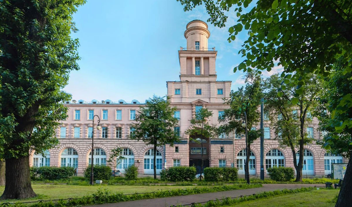 Петербургские ученые придумали, как охладить любую поверхность лазером - tvspb.ru